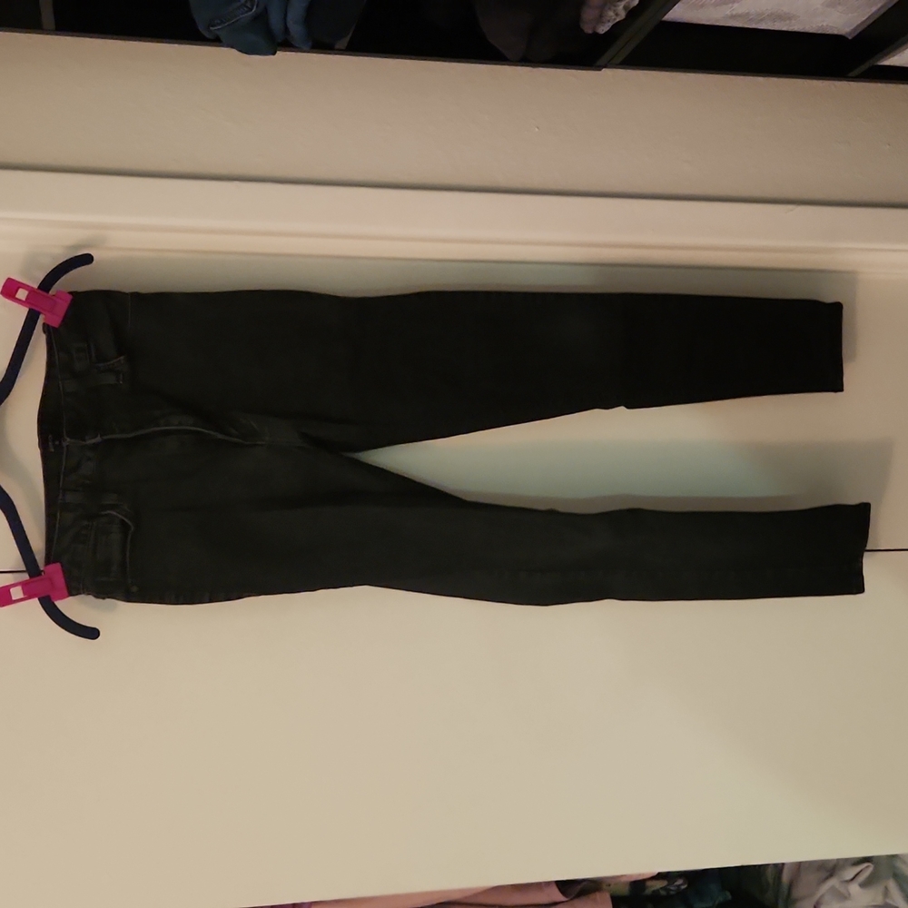 Black skinny jeans